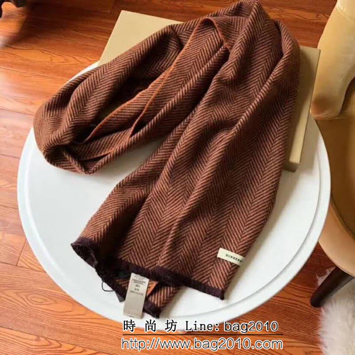 BURBERRY巴寶莉 歐洲原單真皮LOGO標男士羊絨圍巾 LLWJ6264